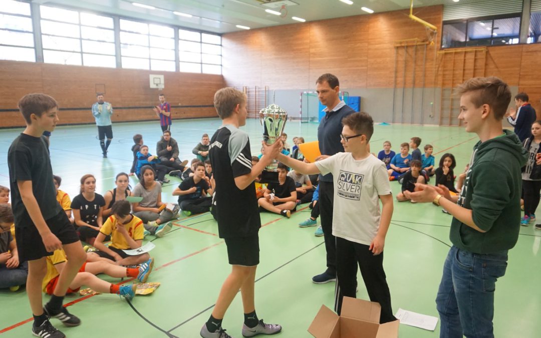 Klasse R9a erfolgreich beim Fußballturnier